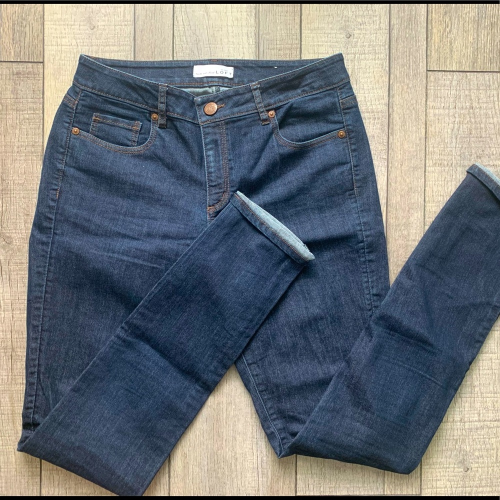 LOFT curvy skinny jeans dark indigo wash size 4